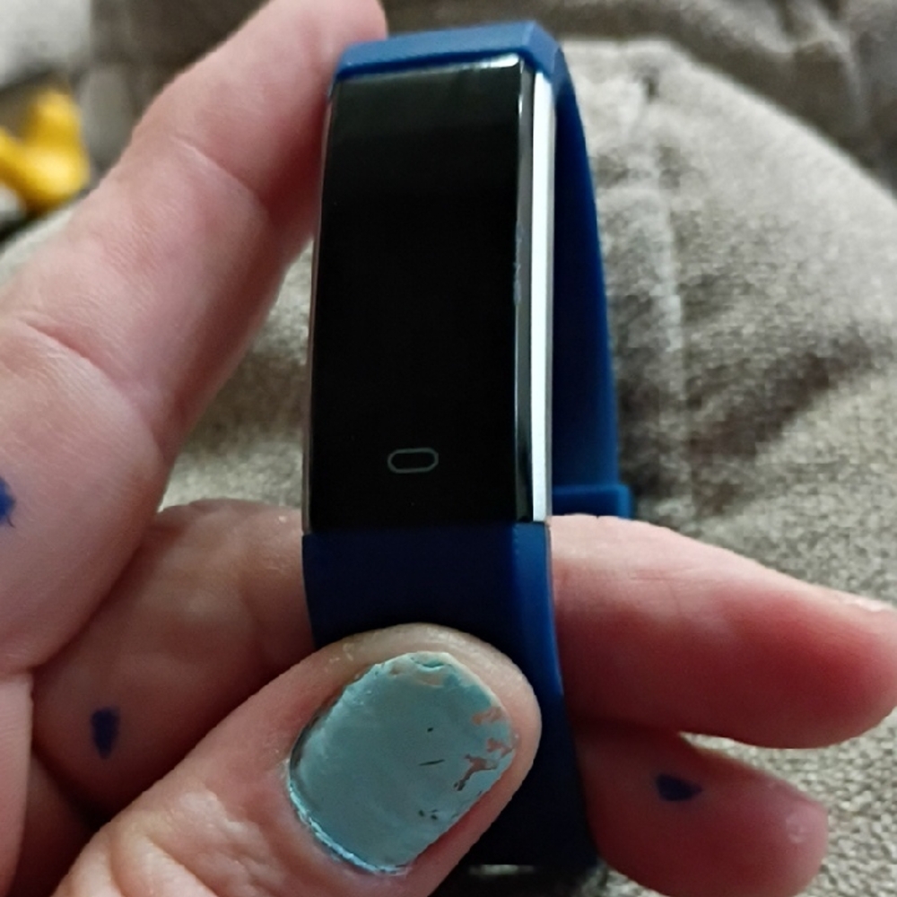 Source Unknown Smartwatch with Blue Band